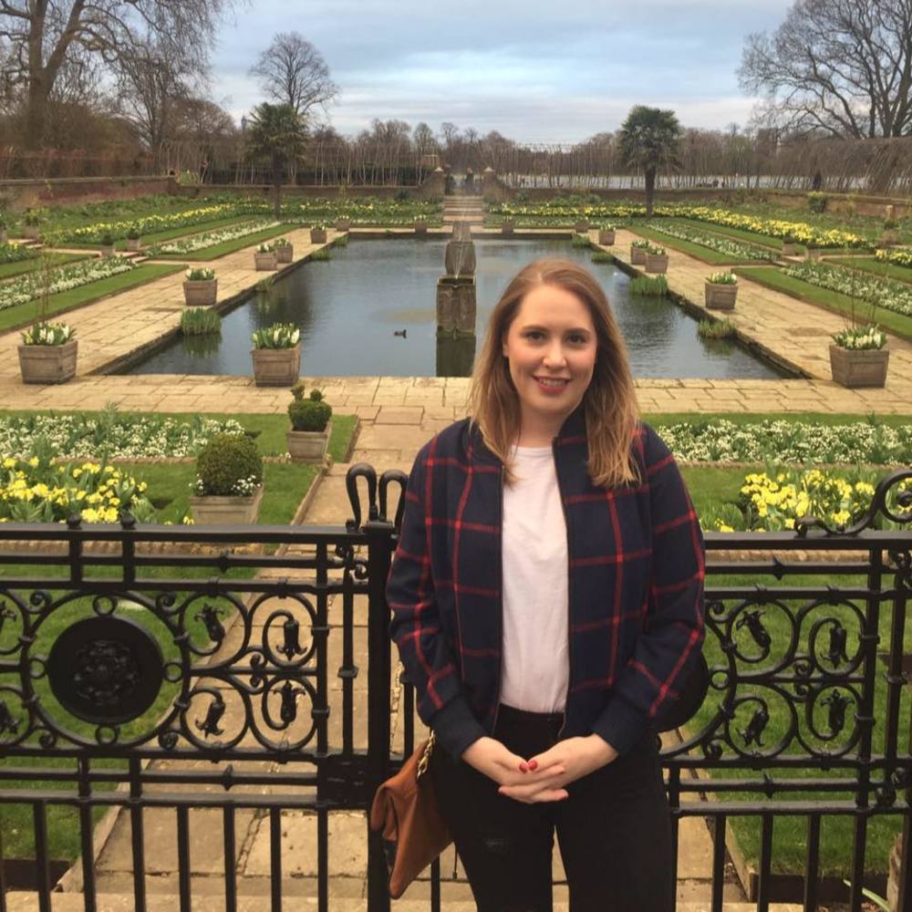 Meet your Posher, Lauralindsay